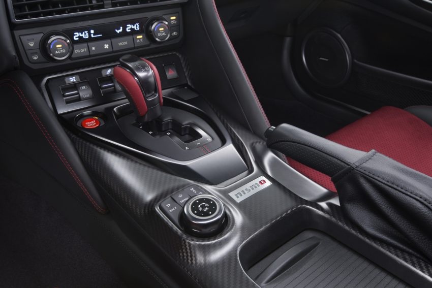 Nissan GT-R Nismo 2017 chính thức xuất hiện - 10 Nissan GT-R Nismo 2017 chính thức xuất hiện - 10