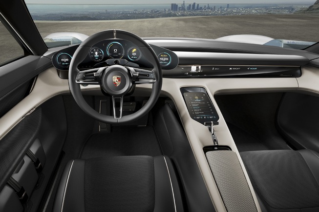 Porsche quyết tâm hạ bệ Tesla - 7 Porsche quyết tâm hạ bệ Tesla - 7