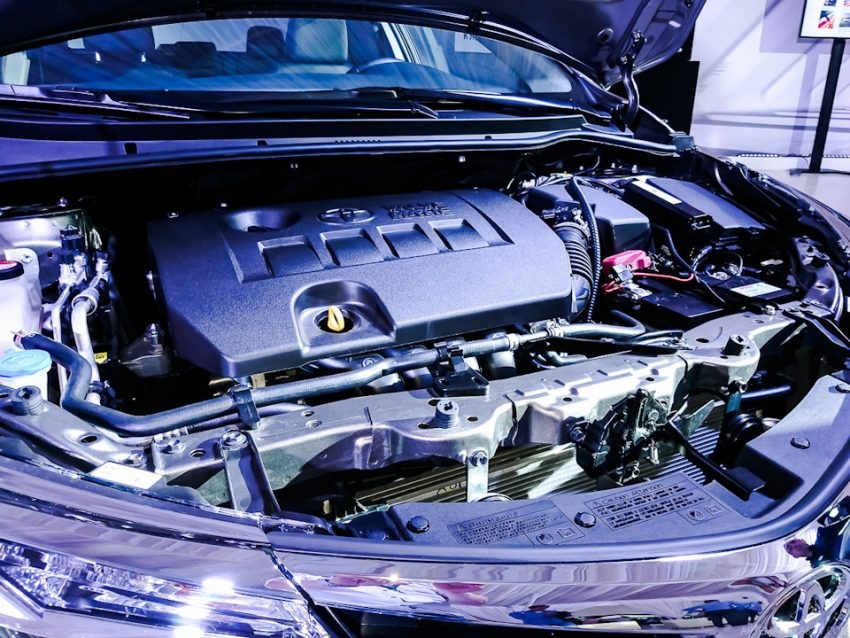 Toyota Corolla 2017 giá khởi điểm từ 13.000 USD tại Nga - 2 Toyota Corolla 2017 giá khởi điểm từ 13.000 USD tại Nga - 2