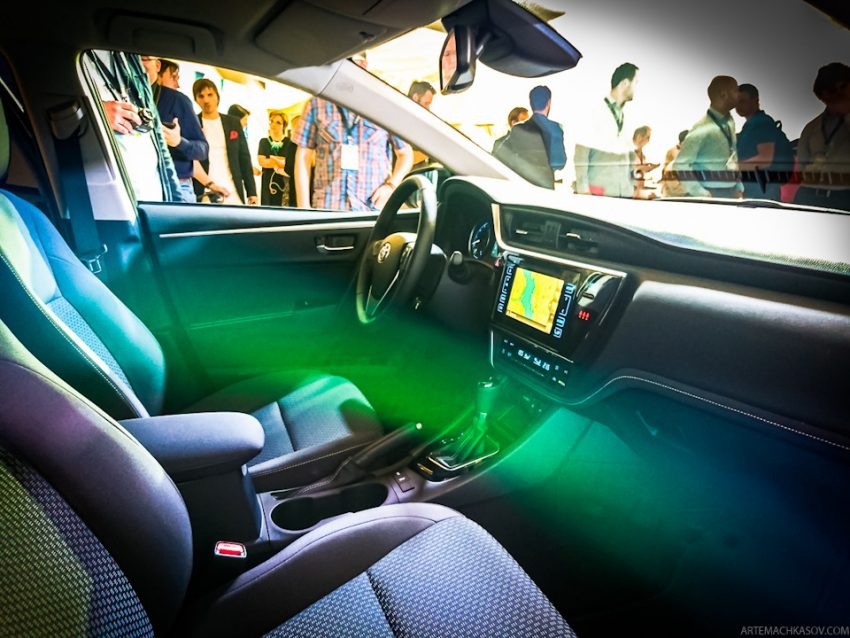 Toyota Corolla 2017 giá khởi điểm từ 13.000 USD tại Nga - 5 Toyota Corolla 2017 giá khởi điểm từ 13.000 USD tại Nga - 5