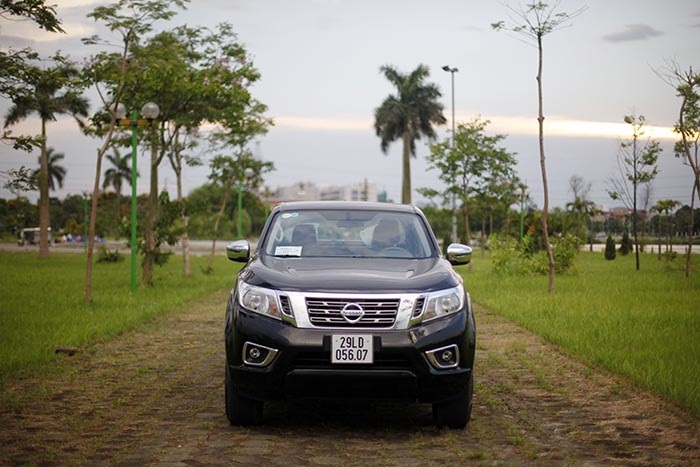 Navara EL - Sự “chịu chơi” của Nissan - 5
Navara EL vẫn sử dụng động cơ 2.5L công suất 161 mã lực và đạt momen xoắn cực đại 403 Nm ở vòng tua máy khá thấp: 2.000 vòng/phút.
