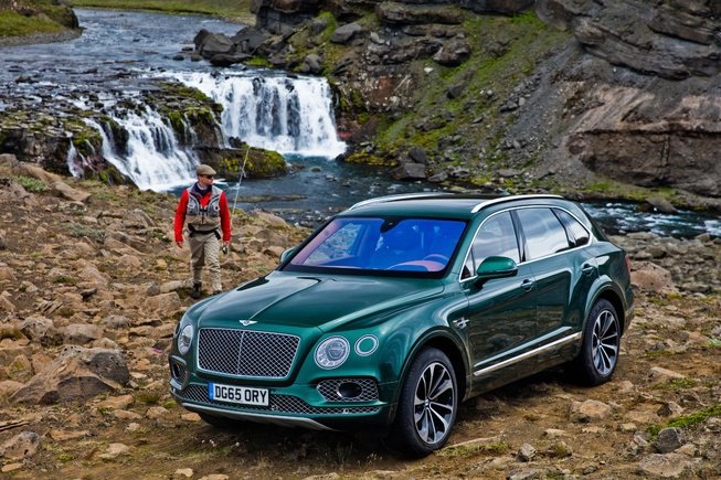 Bentley Bentayga Fly Fishing - Khi nhà giàu đi câu cá - 1 Bentley Bentayga Fly Fishing - Khi nhà giàu đi câu cá - 1