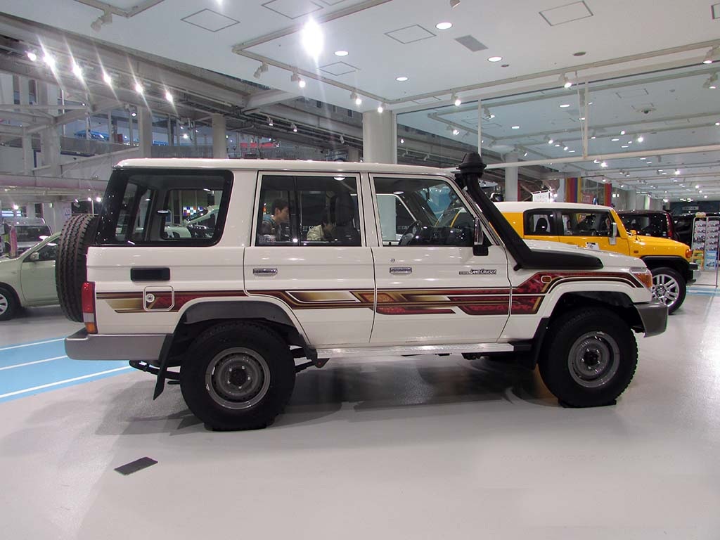 Quân đội Mỹ đặt hàng xe Toyota Land Cruiser và Ford Ranger - 8 Quân đội Mỹ đặt hàng xe Toyota Land Cruiser và Ford Ranger - 8