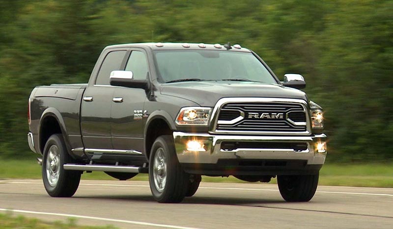 10 xe bán chạy nhất tại Mỹ trong nửa đầu 2016 - 8
3. Dodge Ram 1500: 231.405 xe, tăng trưởng 8,8%