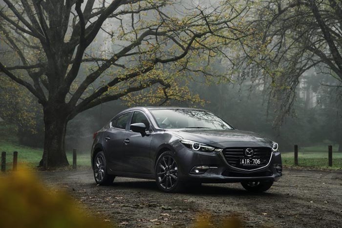 Mazda3 2017 tại Australia có giá từ 17.900 USD - 3 Mẫu Mazda3 2017 phiên bản sedan tại Australia