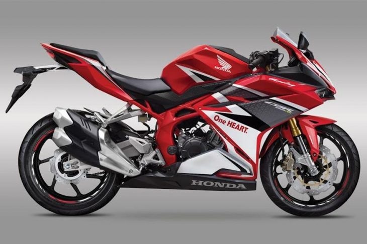 Honda bất ngờ ra mắt CBR250RR 2017 tại Indonesia - 3 Honda bất ngờ ra mắt CBR250RR 2017 tại Indonesia - 3