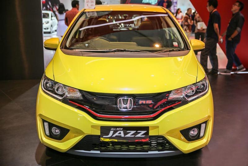 “Bé hạt tiêu” Honda Jazz RS ra mắt tại châu Á - 3 “Bé hạt tiêu” Honda Jazz RS ra mắt tại châu Á - 3