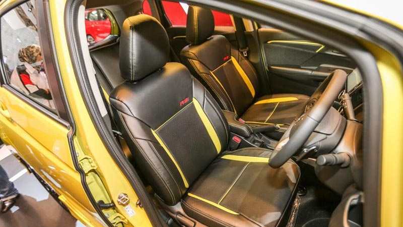 “Bé hạt tiêu” Honda Jazz RS ra mắt tại châu Á - 2 “Bé hạt tiêu” Honda Jazz RS ra mắt tại châu Á - 2