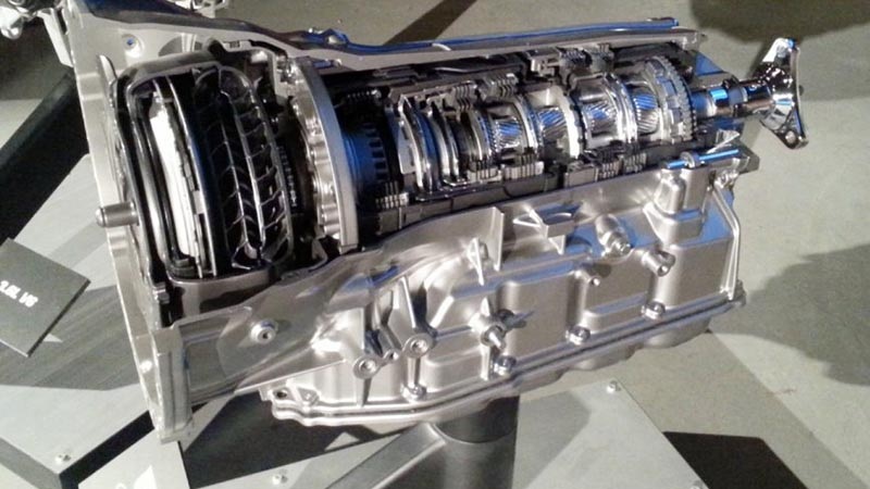 Chevrolet Colorado 2017 sẽ có động cơ V6 và hộp số tự động 8 cấp - 2 Chevrolet Colorado sẽ được thừa hưởng hộp số 8 cấp Hydra-Matic 8L45 mà GM đã trang bị cho mẫu xe thể thao Camaro 2016