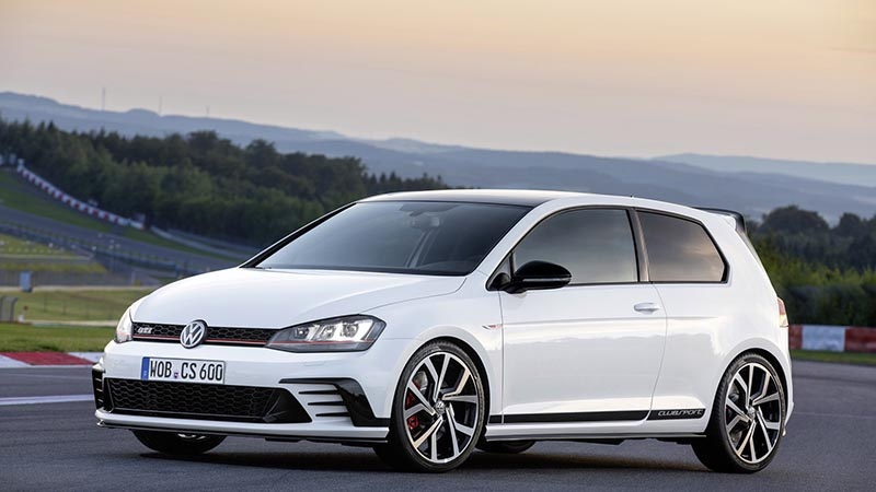 Hyundai quyết chiến ở phân khúc “hot hatch” - 4 Volkwagen Golf GTI 2016