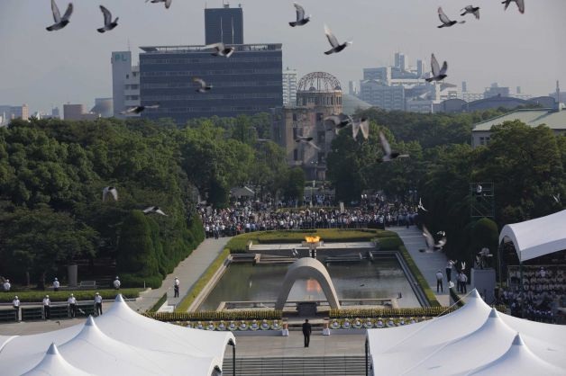 Tiếng chuông vọng từ Hiroshima - 1 Tiếng chuông vọng từ Hiroshima - 1