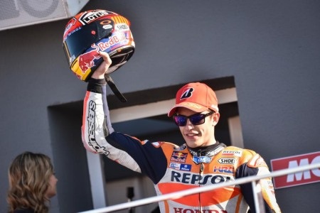 Jorge Lorenzo trở thành nhà vô địch thế giới MotoGP 2015 - 14