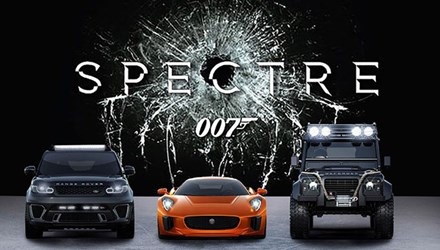 Điểm danh dàn xe trong Điệp viên 007 - Spectre - 1
Ba ngôi sao lớn trong phim là Range Rover Sport SVR, Jaguar C-X75 và Land Rover Defender Bigfoot