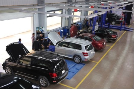 Bảo hiểm nào cho xe sang? - 1
Đối với những dòng xe sang như Mercedes-Benz hay BMW, các chủ xe lại đặc biệt chú ý đến quyền lợi bảo hiểm và thủ tục bồi thường, mặc dù vẫn quan tâm đến chi phí. Ảnh: Hoàng Giang