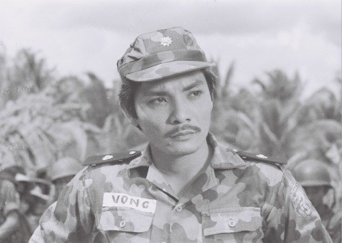 Những mỹ nam của “Ván bài lật ngửa” khắc khổ nuôi con thơ lúc đã về già - 1 Những mỹ nam của “Ván bài lật ngửa” khắc khổ nuôi con thơ lúc đã về già - 1