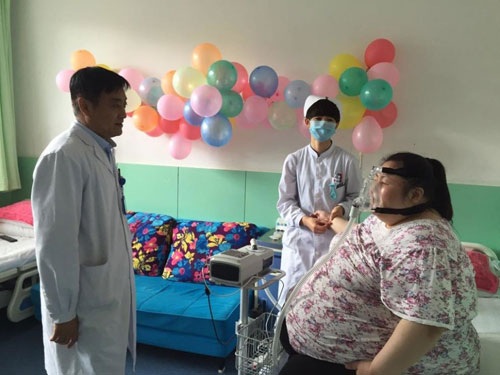 Cô gái phải cắt dạ dày để giảm cân - 1 Cô gái phải cắt dạ dày để giảm cân - 1