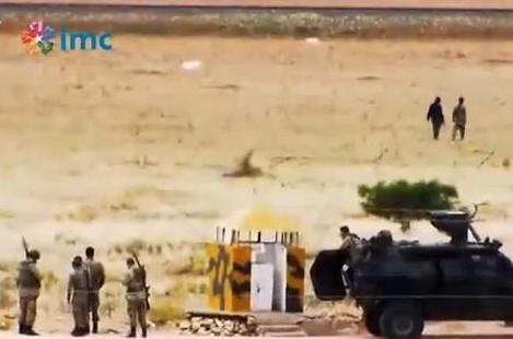 Lộ video nghi lính Thổ Nhĩ Kỳ thân mật với IS - 1 Lộ video nghi lính Thổ Nhĩ Kỳ thân mật với IS - 1