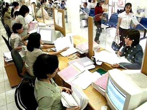 Phân biệt công chức và viên chức, chế độ tiền lương và chuyển đổi - 1 Phân biệt công chức và viên chức, chế độ tiền lương và chuyển đổi - 1