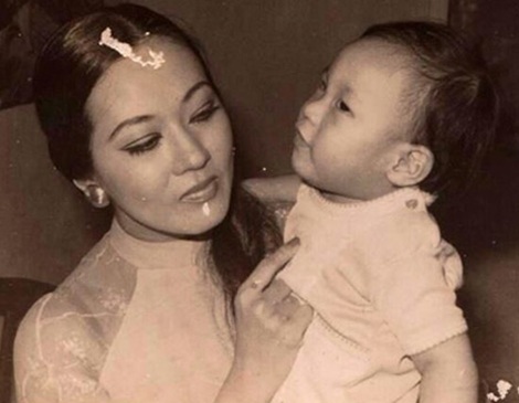 Nghệ sĩ Hà Linh: "Tôi bị ám ảnh nhiều sau cái chết của cha mẹ" - 1
Cố nghệ sĩ Thanh Nga và Hà Linh khi còn nhỏ.