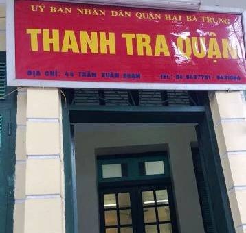 Vụ “ngâm” hồ sơ cấp sổ đỏ nhà 119 Bà Triệu: “Số phận” bộ hồ sơ khốn khổ giờ ra sao? - 3
Thanh tra quận Hai Bà Trưng được xác định bị kỷ luật do tham mưu sai dẫn đến việc để cho ông Lâm Anh Tuấn - Phó chủ tịch UBND quận Hai Bà Trưng ký văn bản lạ.