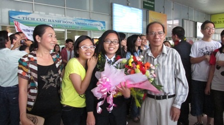 Chuyên gia thế giới ca ngợi thành tích vượt trội của học sinh Việt Nam - 2
Thành tích của học sinh Việt Nam một phần là do đầu tư và sự kỳ vọng của phụ huynh