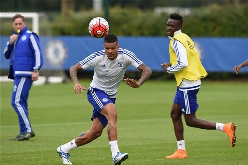 Chelsea sứt mẻ đội hình nghiêm trọng trước trận derby - 13
Falcao chấn thương, tiền đạo trẻ 19 tuổi Kenedy sẽ trở thành tiền đạo số 3 của Chelsea và anh có cơ hội thi đấu ở trận derby thành London đêm nay