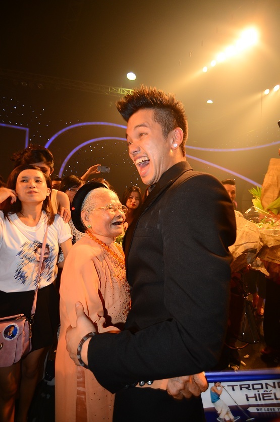 Trọng Hiếu trở thành quán quân Vietnam Idol 2015 - 3 Trọng Hiếu trở thành quán quân Vietnam Idol 2015 - 3