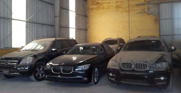 Đại gia mua rẻ dàn siêu xe Dũng 'mặt sắt' - 2