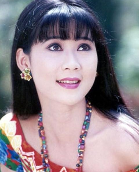 Nhìn lại vẻ đẹp của các người đẹp ảnh lịch một thời - 2 Nhìn lại vẻ đẹp của các người đẹp ảnh lịch một thời - 2