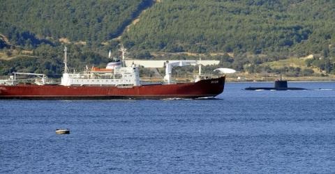 Eo biển Bosphorus: Mỹ-NATO có nhốt được “Gấu Nga” trong Biển Đen? - 2 Eo biển Bosphorus: Mỹ-NATO có nhốt được “Gấu Nga” trong Biển Đen? - 2