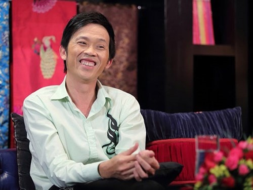 Chuyện mượn danh người nổi tiếng để lừa đảo trong làng giải trí Việt - 2
Danh hài Hoài Linh từng bị mạo danh trang facebook cá nhân để kêu gọi từ thiện