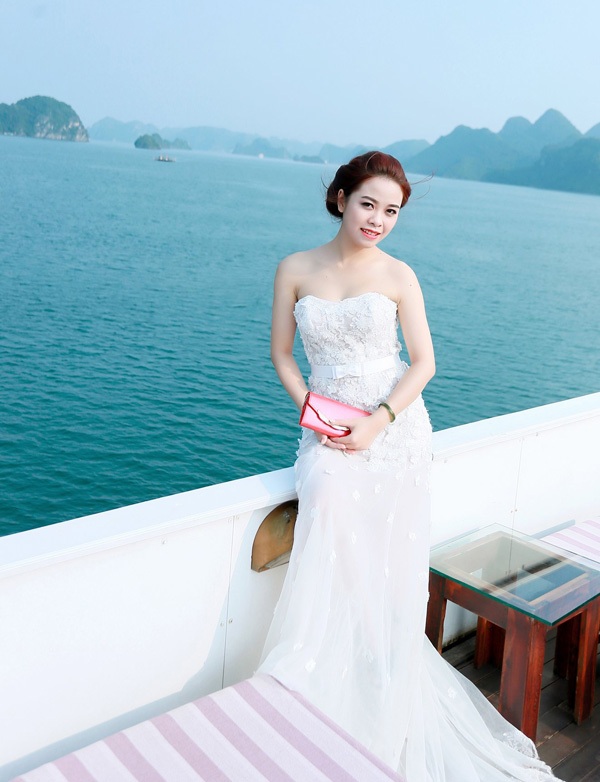 Tối nay, nữ sinh nào sẽ đăng quang Hoa khôi sinh viên Hà Nội 2015? - 19
Phan Thị Cẩm Ly (ĐH KHTN- ĐHQGHN)