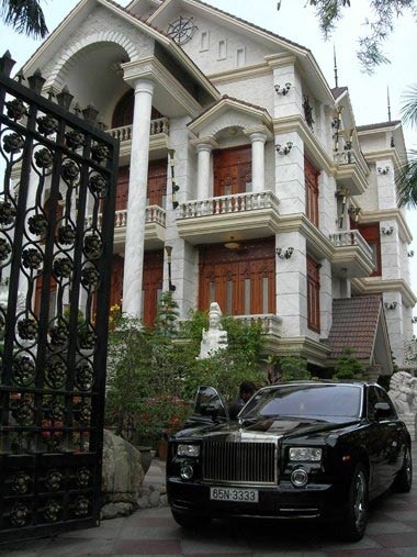 dinh thự, biệt thự, lâu đài, đại gia, đại gia tỉnh lẻ dinh thự, biệt thự, lâu đài, đại gia, đại gia tỉnh lẻ
