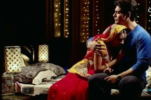 Loạt cảnh nóng trong Cô dâu 8 tuổi của vợ chồng Anandi - 3