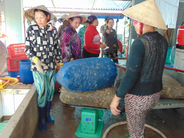 - 3 dac san cua dong mua nuoc noi gia cao van