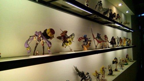 Không học đại học, 9x mở quán cà phê cho doanh thu 100 triệu/tháng - 4 
Phong cách trang trí rất Nhật Bản