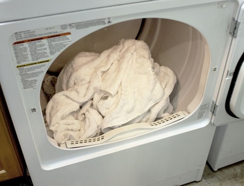 Bí quyết tẩy khăn tắm trắng sạch, thơm tho - 4