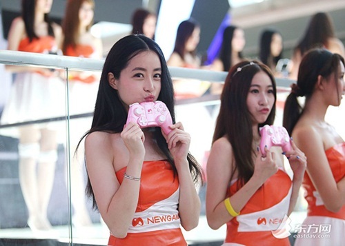 Dàn show girl mỹ nhân thu hút hàng ngàn game thủ - 6 - 6