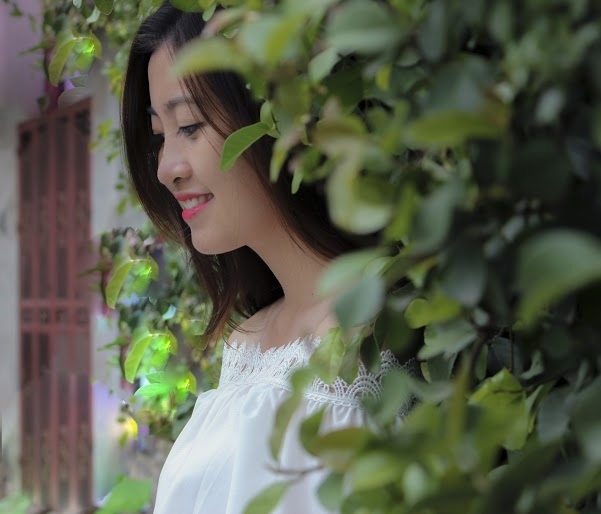 Tiết lộ về Miss Báo chí từng bị liệt dây thần kinh mặt - 7
Là phó Bí thư chi đoàn Báo chí Đa phương tiện K33 – Học viện Báo chí và Tuyên truyền, Mai Anh còn tham gia nhiều hoạt động, chương trình tại trường như: Tham gia ban đối ngoại xin tài trợ các chương trình của trường, là thành viên câu lạc bộ phát thanh Sóng trẻ.