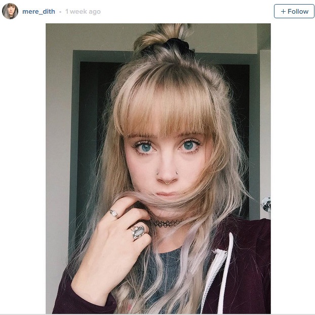 Hai cô gái xa lạ giống nhau như đúc - 8 Hai cô gái xa lạ giống nhau như đúc - 8