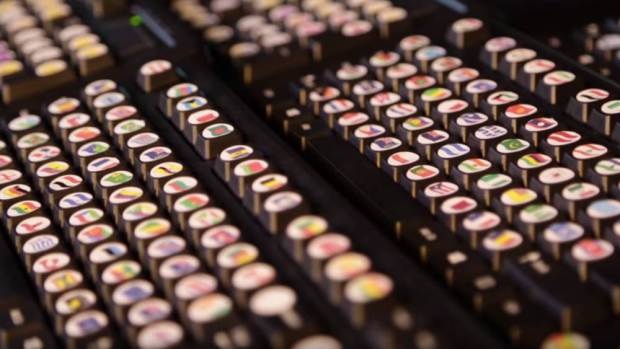 Bàn phím chứa hàng nghìn biểu tượng cảm xúc - 3 Bàn phím chứa hàng nghìn biểu tượng cảm xúc - 3