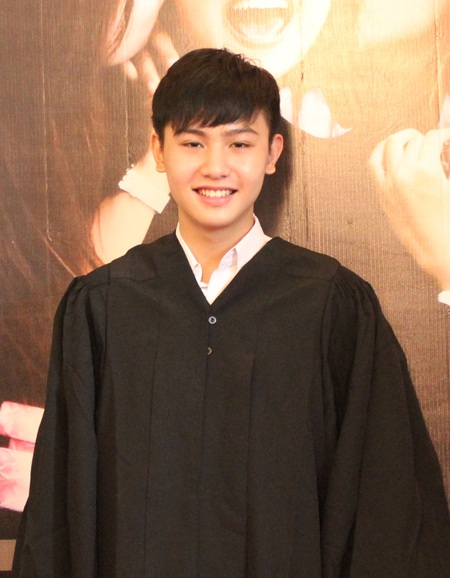 Học sinh trường Quốc tế Á Châu nhiều năm đỗ tốt nghiệp tuyệt đối - 2 Lê Trương Thanh Dũng - Học sinh lớp 12/9 Trường Quốc tế Á Châu