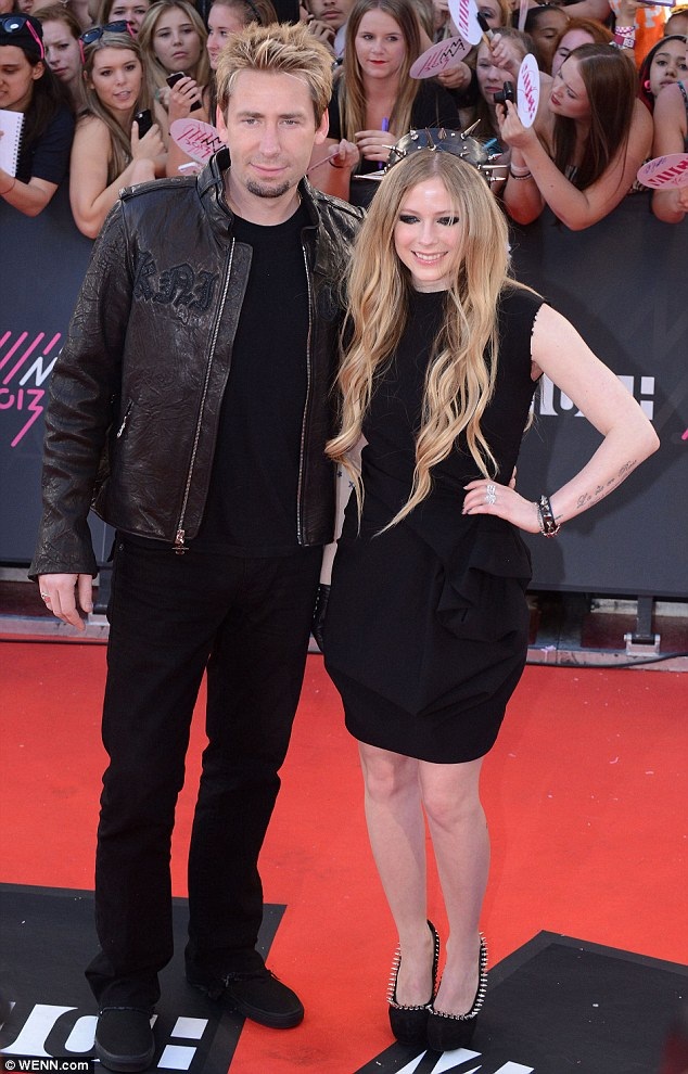 Avril Lavigne chia tay người chồng thứ 2 - 1 Avril Lavigne chia tay người chồng thứ 2 - 1