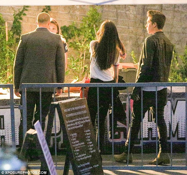 
Brooklyn từng hẹn hò với nữ diễn viên trẻ Chloe Moretz nhưng cặp đôi này đã chia tay nhau
