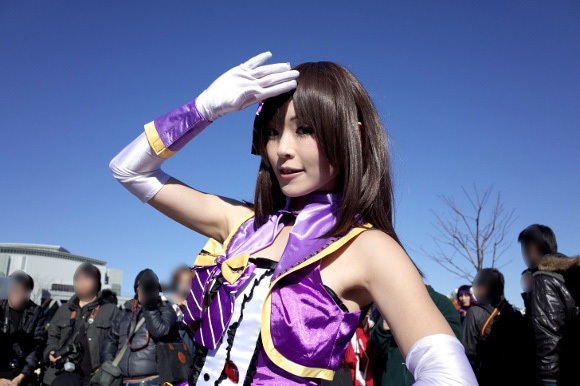 Thiếu nữ Nhật diễn cosplay cực chất trong ngày hội Comiket - 3
