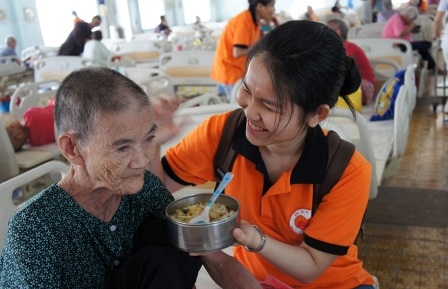 Quy định chuẩn chức danh nghề nghiệp, cách xếp lương viên chức ngành CTXH - 1 Nhu cầu về nhân viên CTXH đang gia tăng trong xã hội.