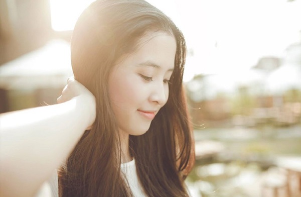 Ngắm vẻ đẹp trong veo của nữ sinh Đà Nẵng - 11 Ngắm vẻ đẹp trong veo của nữ sinh Đà Nẵng - 11