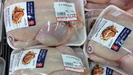 Doanh nghiệp vẫn ùn ùn nhập thịt gà Mỹ - 1 Doanh nghiệp vẫn ùn ùn nhập thịt gà Mỹ - 1