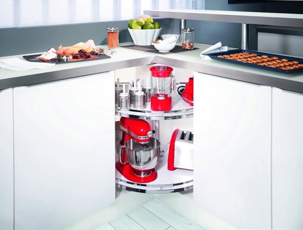 7 ý tưởng lưu trữ cực thông minh cho phòng bếp - 6 Phụ kiện cho góc tủ bếp ¾ - Revo 90o hay Carousel 2700 giúp bạn tận dụng không gian tủ bếp