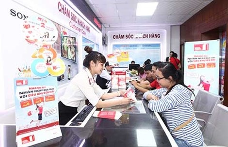 Thị trường cuối năm “nóng” cùng vay tiêu dùng - 1